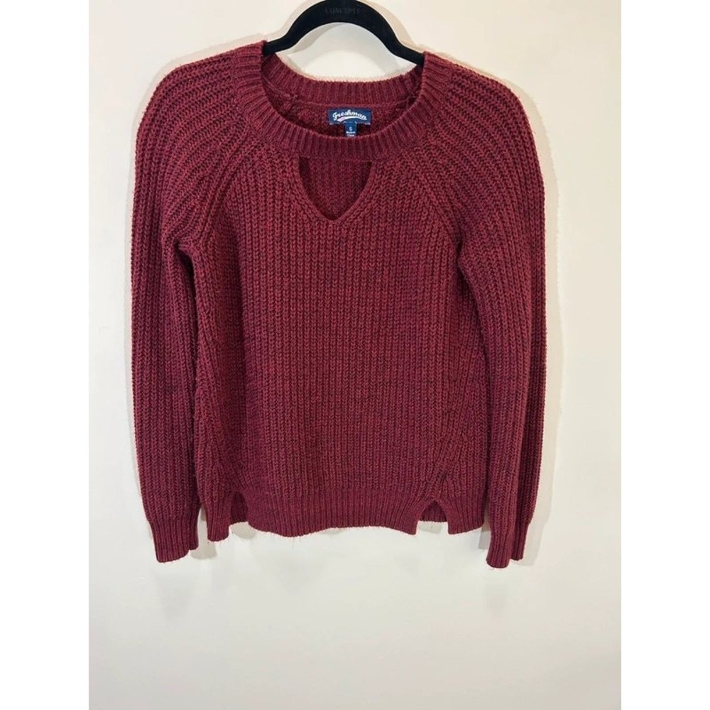 Freshman Keyhole Cutout Knit Sweater Small Burgundy